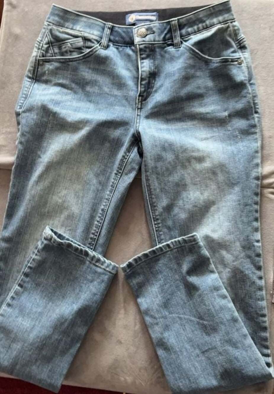 Democracy Ab'solution Straight Leg Jeans Size 2